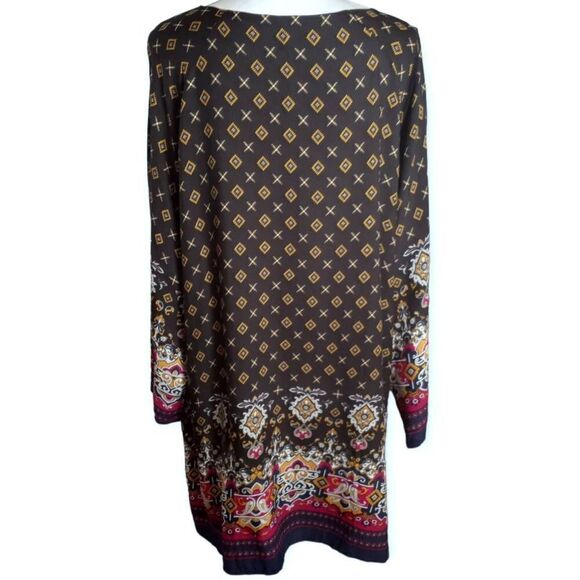 Elegant Long Sleeve Patterned Dress - Picture 10 of 16